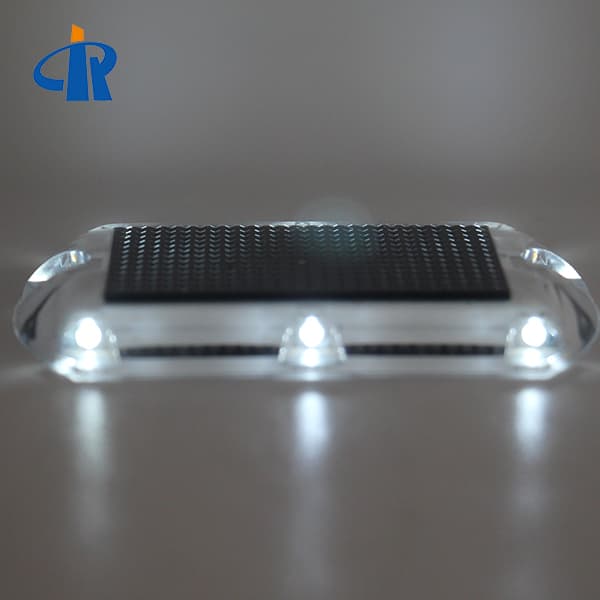 <h3>Glass Solar Reflective Cat Eyes In South Africa For Road Safety</h3>
